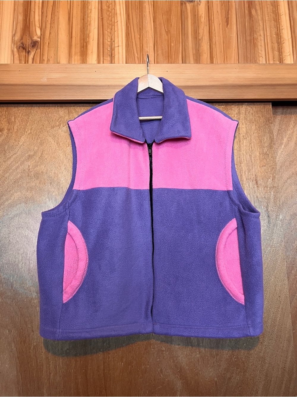 Vintage Colorblock Fleece Vest - Pink & Purple